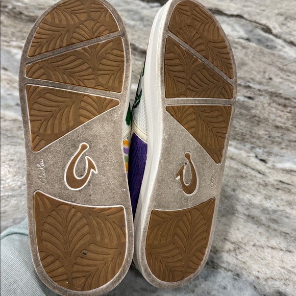 Custom Hand-painted Mardi Gras Slip-On Olukai Sneakers 8.5 - Picture 8 of 8